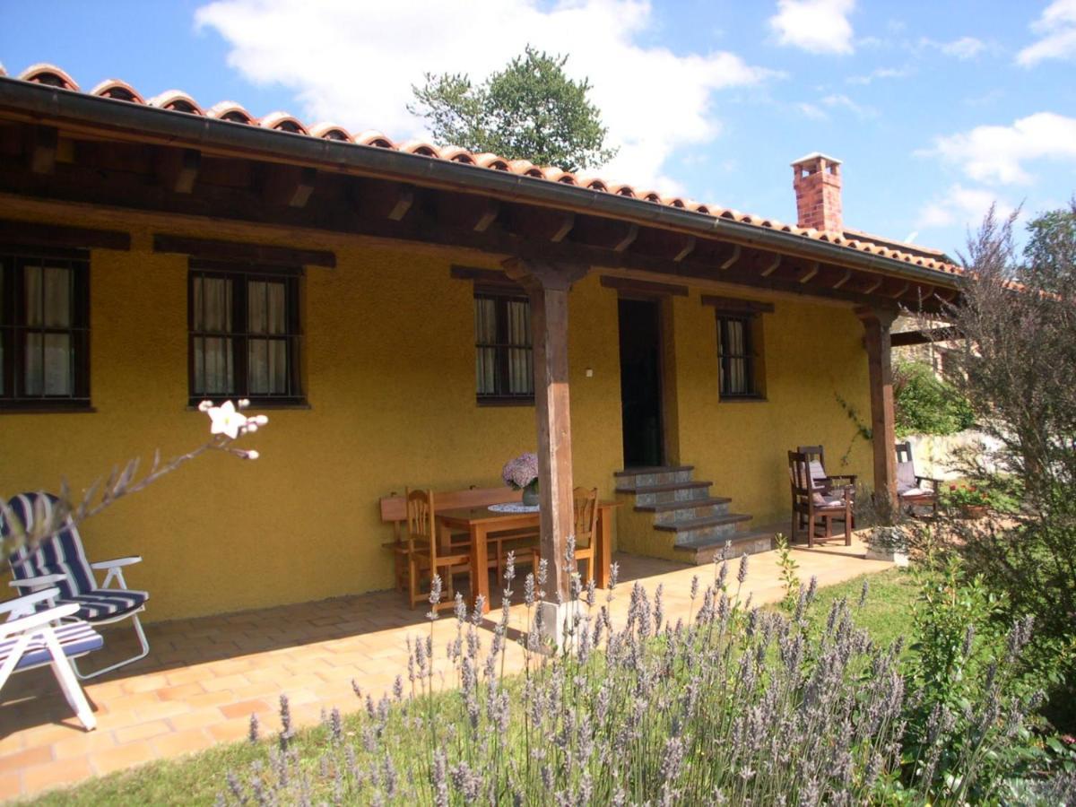 Turismo Rural El Sidron Casa de hóspedes Piloña Exterior foto