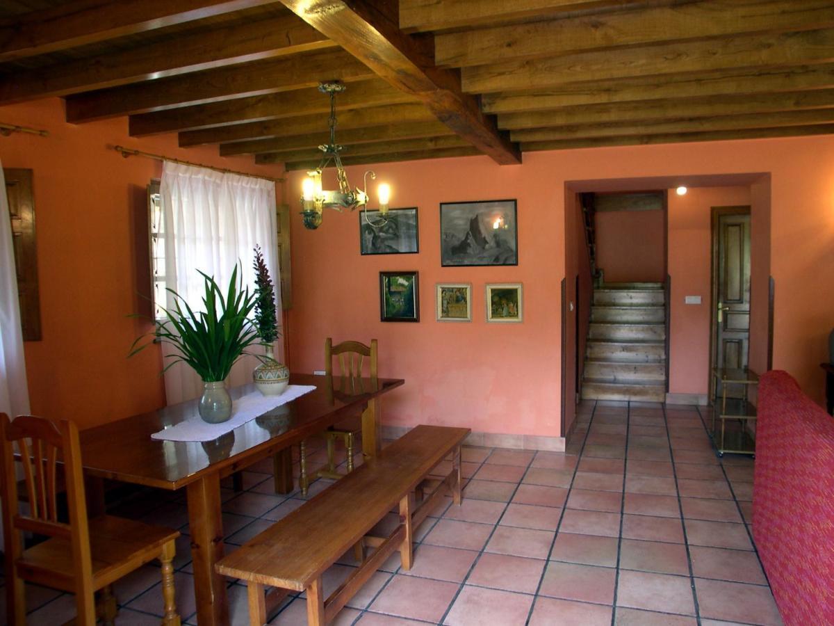 Turismo Rural El Sidron Casa de hóspedes Piloña Exterior foto