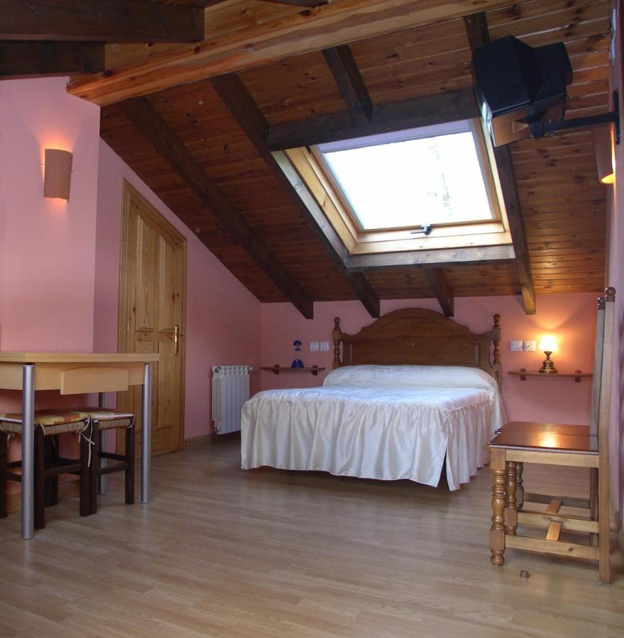Turismo Rural El Sidron Casa de hóspedes Piloña Exterior foto